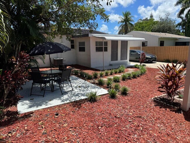 Building Photo - $2,690