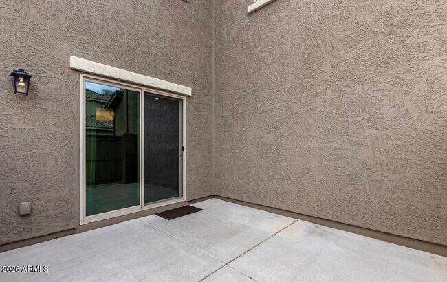 Building Photo - 3660 E Zachary Dr