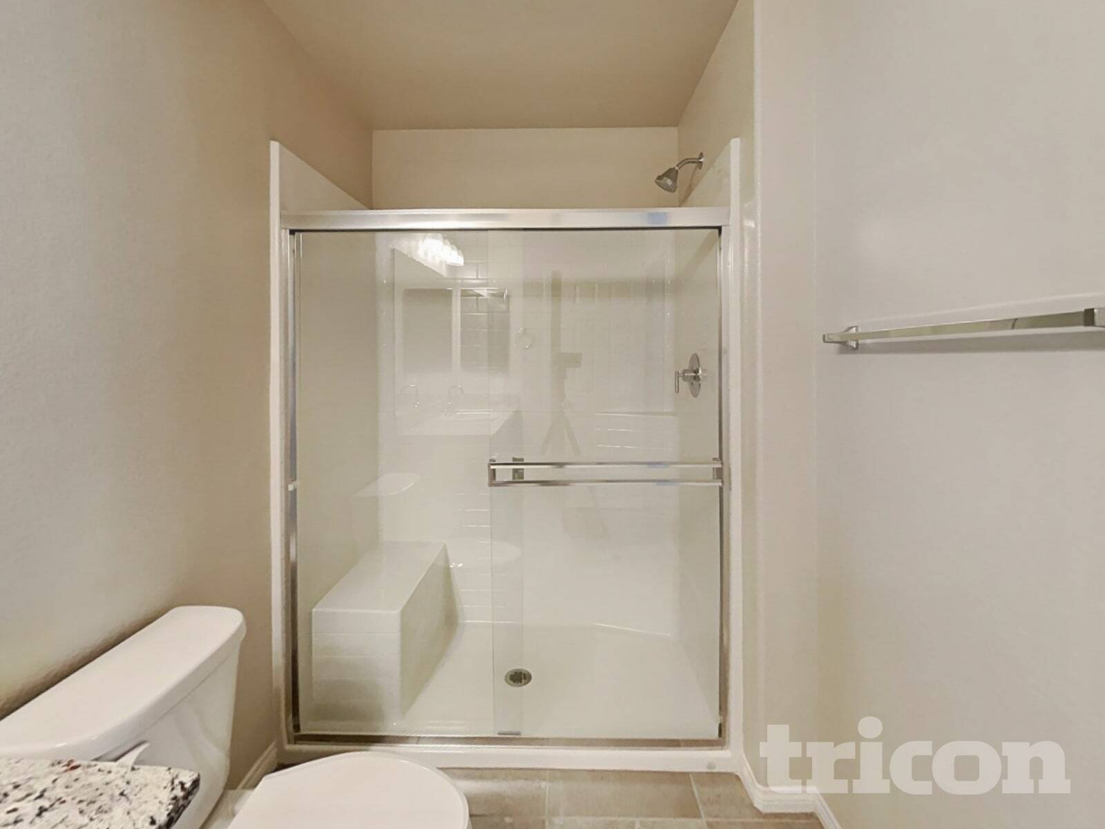 Building Photo - 7237 Halo Falls St