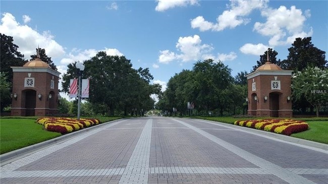 Building Photo - 15186 Evergreen Oak Loop