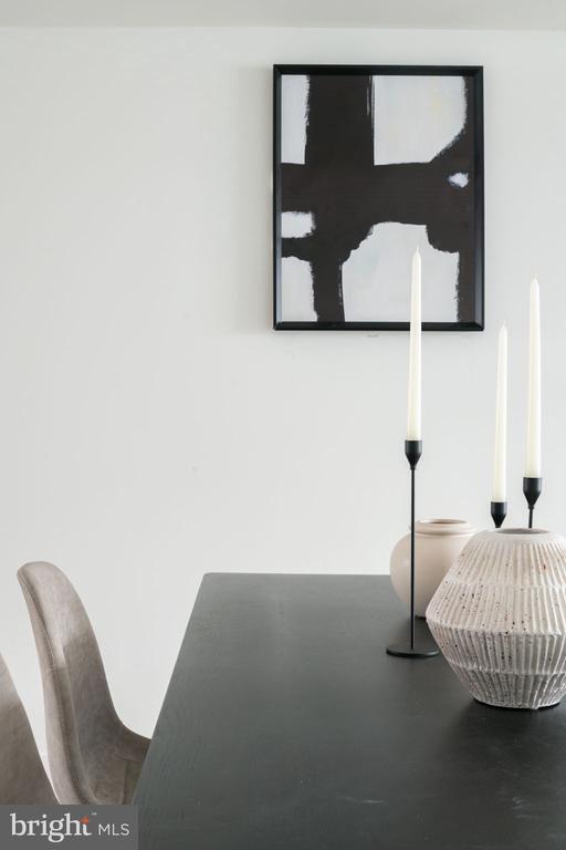 Building Photo - 2611 E Boston St