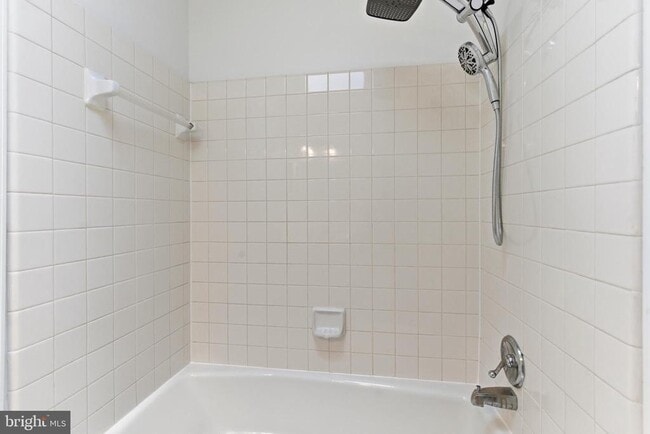 Building Photo - 1203 N St NW