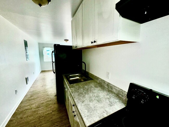 Building Photo - 722 Key St