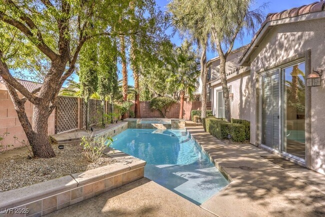 Building Photo - 10191 Refuge Ct