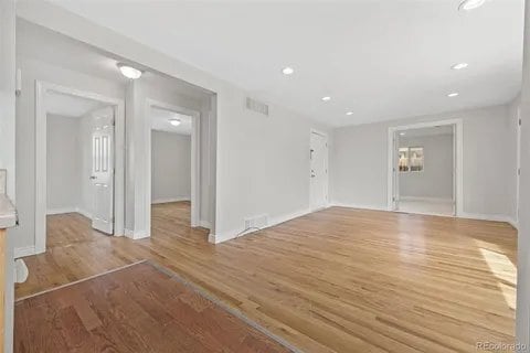 Building Photo - 4956 Umatilla St