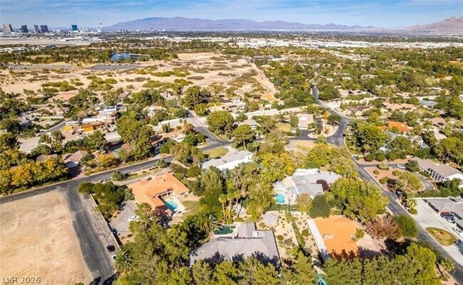 Building Photo - 7258 Loma Alta Cir