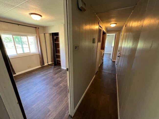Building Photo - Semi-Rural 2 Bedroom 1 Bath Updated Mobile Home w/ Amenities