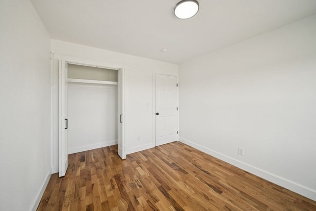 Building Photo - REIMAGINED/LIKE NEW...