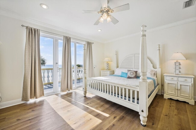 Building Photo - 8013 Surf Dr