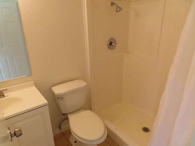 Building Photo - Four bedroom house in Mira Mesa