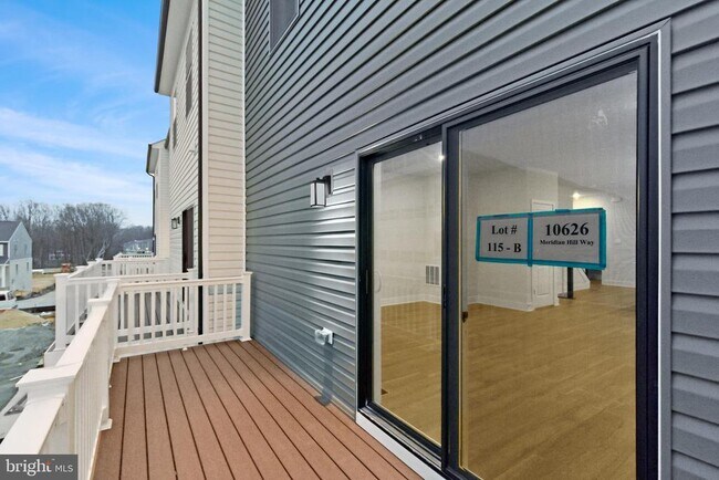 Building Photo - 5221 Manor Park Dr