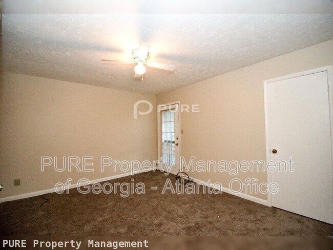 Building Photo - 1668 Wynndowne Trl SE