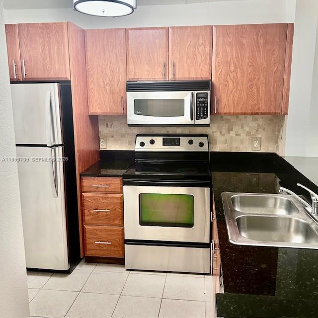 Building Photo - 1825 Palm Cove Blvd