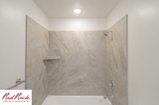 Building Photo - 1005 Tortoise Rock Dr