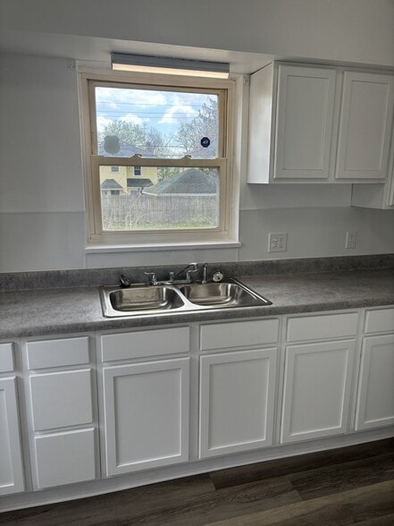 Building Photo - 432 Fountain Ave