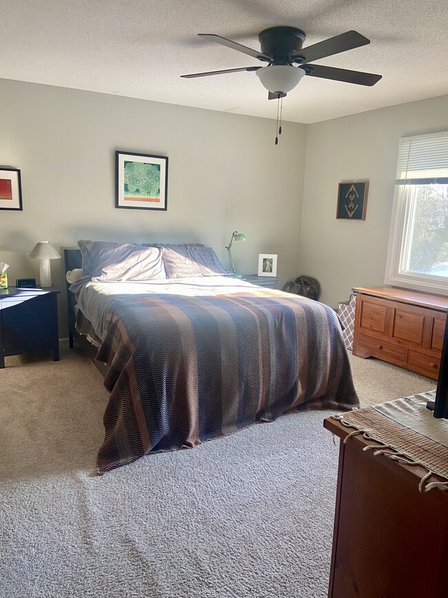 Building Photo - 5660 Wood Duck Cir