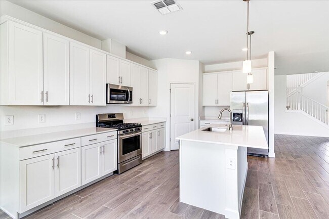 Building Photo - 4873 Seafoam Trl