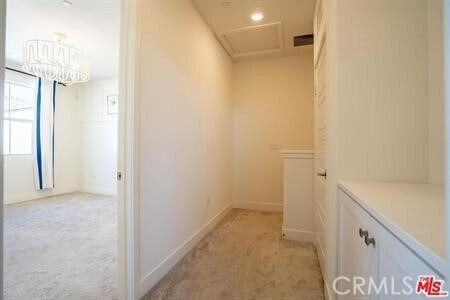 Building Photo - 18339 Iris Ln