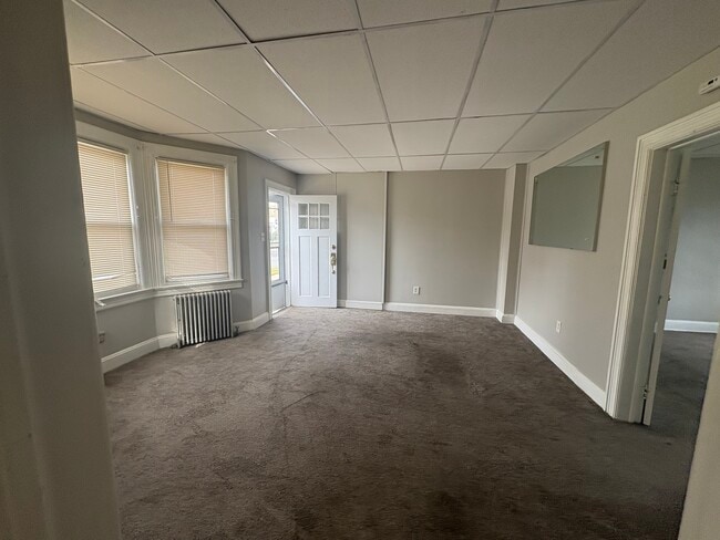 Building Photo - 401 Lafayette Ave