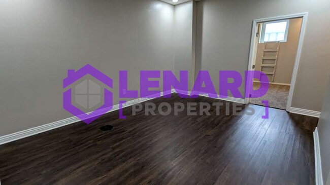 Building Photo - 2406 W Colton Ave