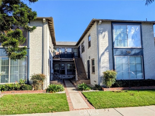 Primary Photo - 208 Granada Ave