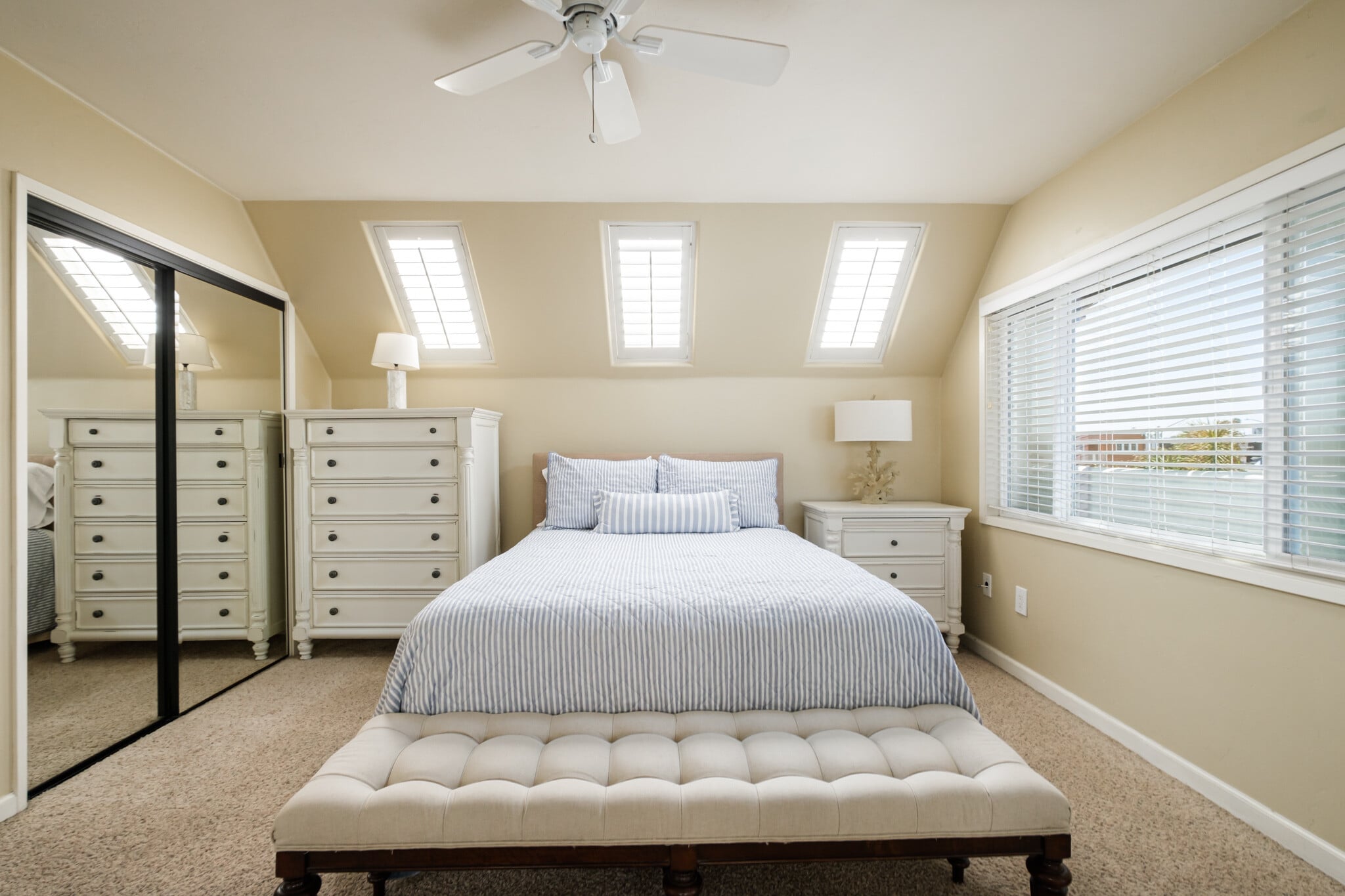 Building Photo - 732 Jersey Ct