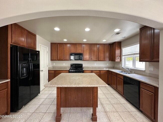 Building Photo - 1625 Clover Hill Trail