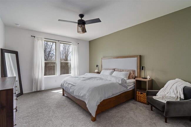 Building Photo - 124 Northern Harrier Ct