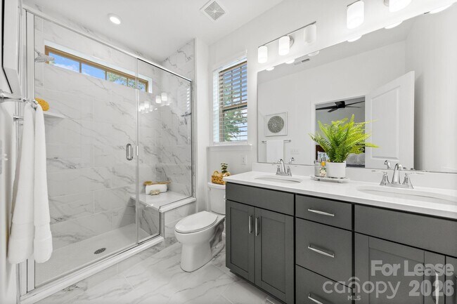 Building Photo - 236 Judson Ave