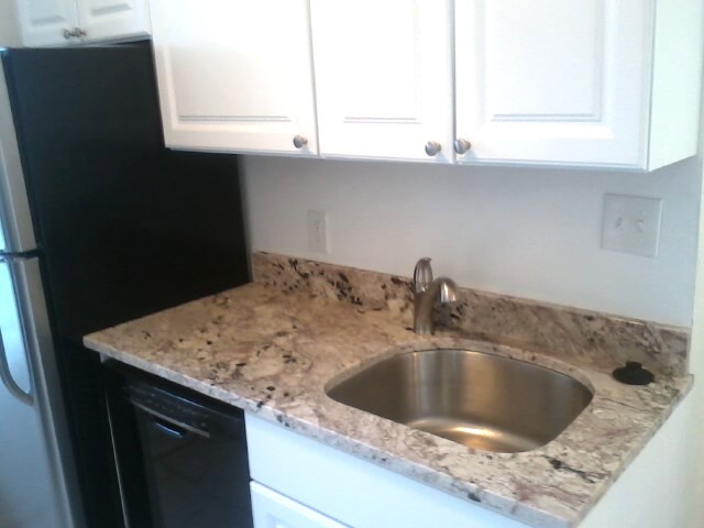 Building Photo - 2001 Commonwealth Ave