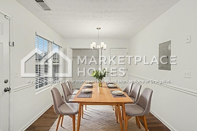 Building Photo - 325 Crestfield Cir