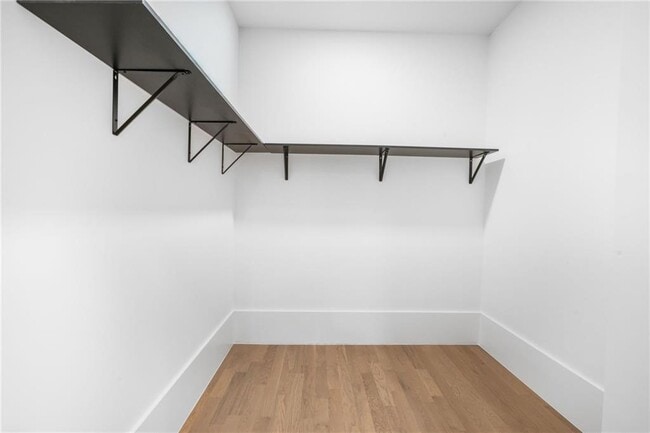 Building Photo - 507 Karen Ln