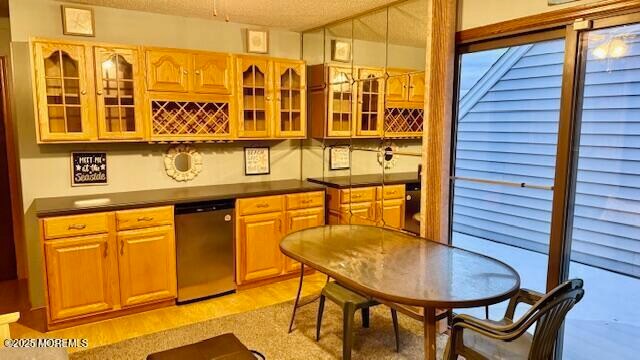 Building Photo - 210 Sumner Ave