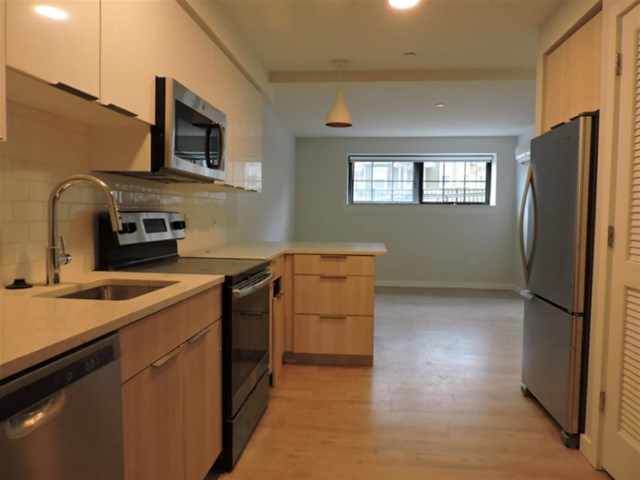Building Photo - 13 Soden St