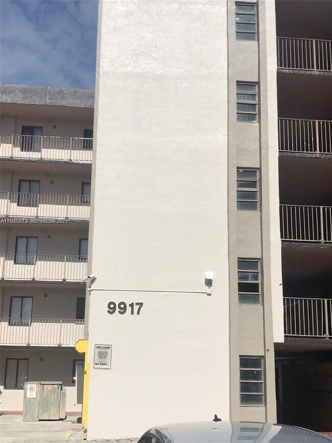 Building Photo - 9917 W Okeechobee Rd