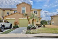 Building Photo - Spacious 3/2.5 End-Unit with Breathtaking Lake Views in Sanford!