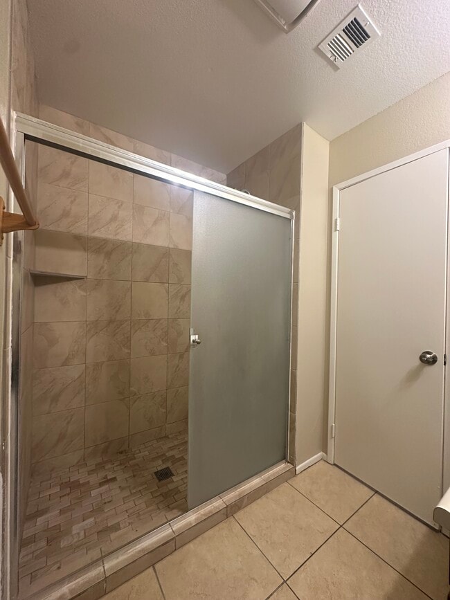 Building Photo - 41423 Adams St