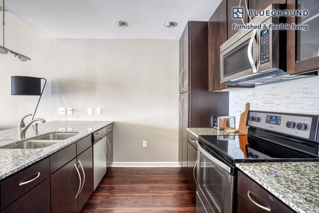 Building Photo - 1717 Toomey Rd