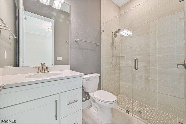 Building Photo - 13699 Blue Bay Cir