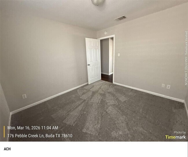 Building Photo - 176 Pebble Creek Ln