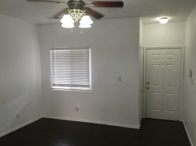 Building Photo - 10852 Arezzo Dr NW