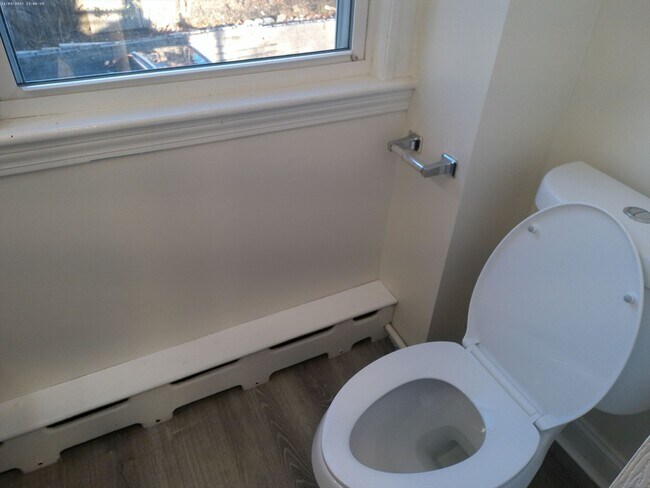 Building Photo - 65-67 4th Ave