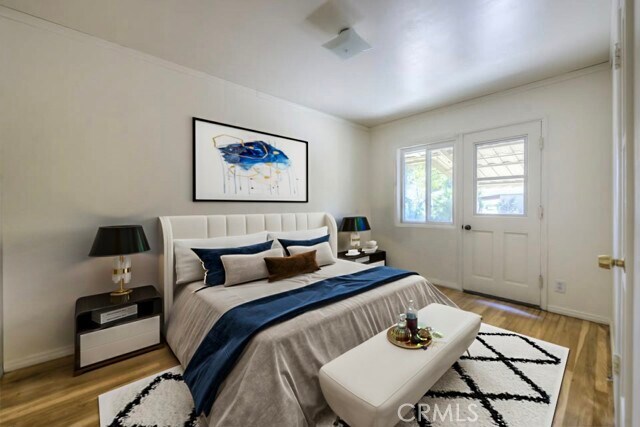 Building Photo - 2546 W Olive Ave