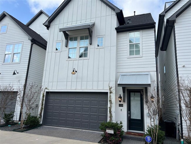 Building Photo - 3304 Timbergrove Heights St.