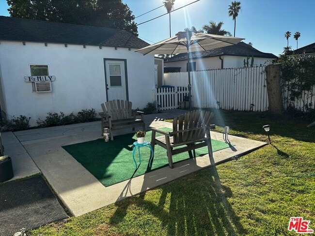 Building Photo - 3791 Olmsted Ave