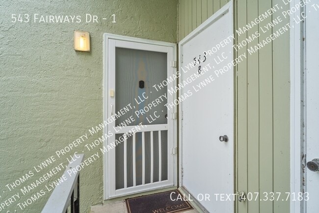 Building Photo - 543 Fairways Dr