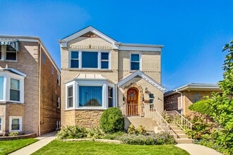 Building Photo - 5644 N Meade Ave