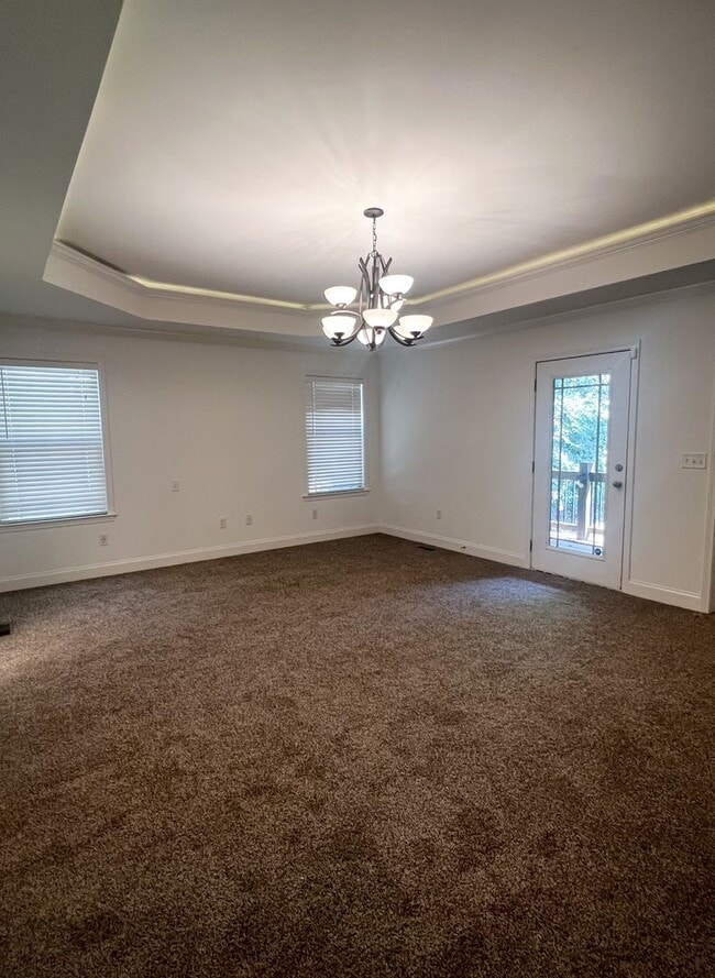 Building Photo - Single Family Home
