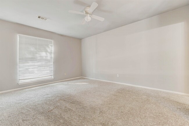 Building Photo - 3918 Dalmatian Dr