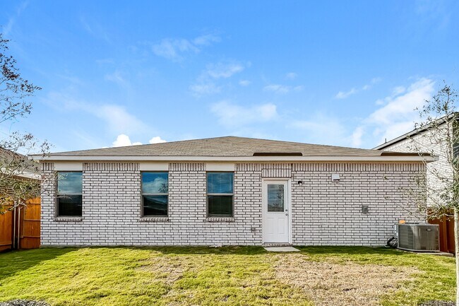 Building Photo - Seagoville Farms